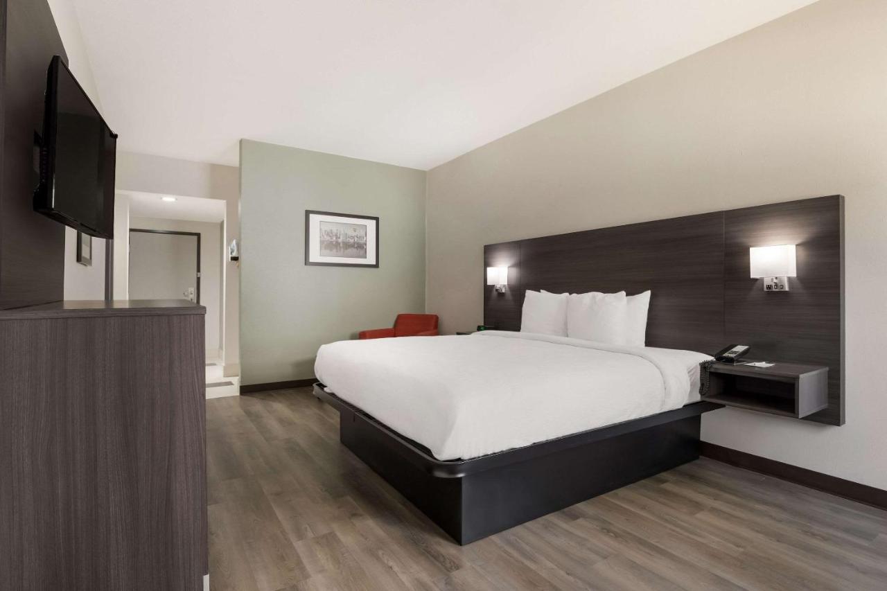 Quality Suites I-44 Tulsa Luaran gambar