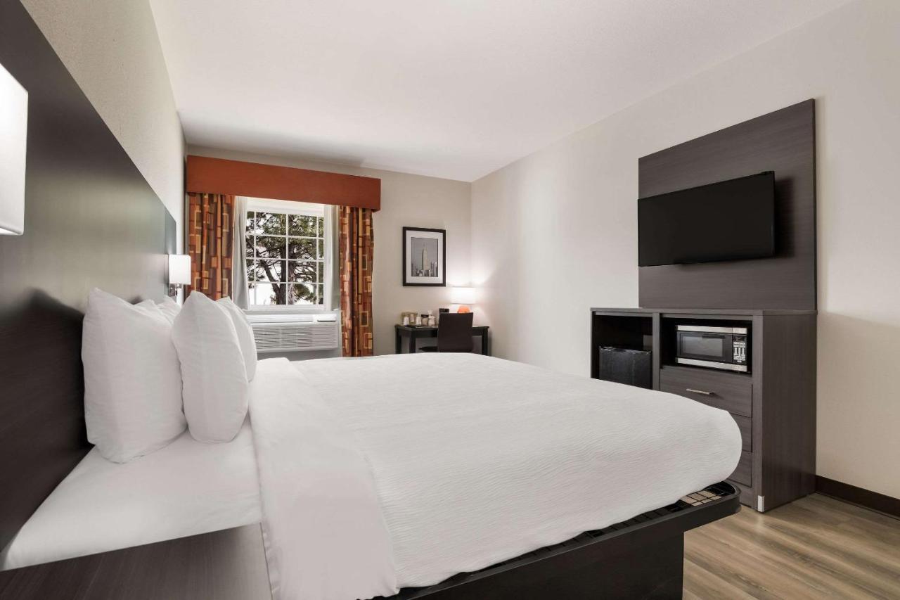 Quality Suites I-44 Tulsa Luaran gambar
